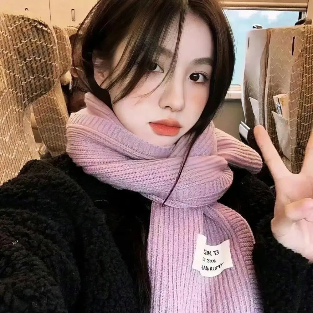 男爵的同桌小女生